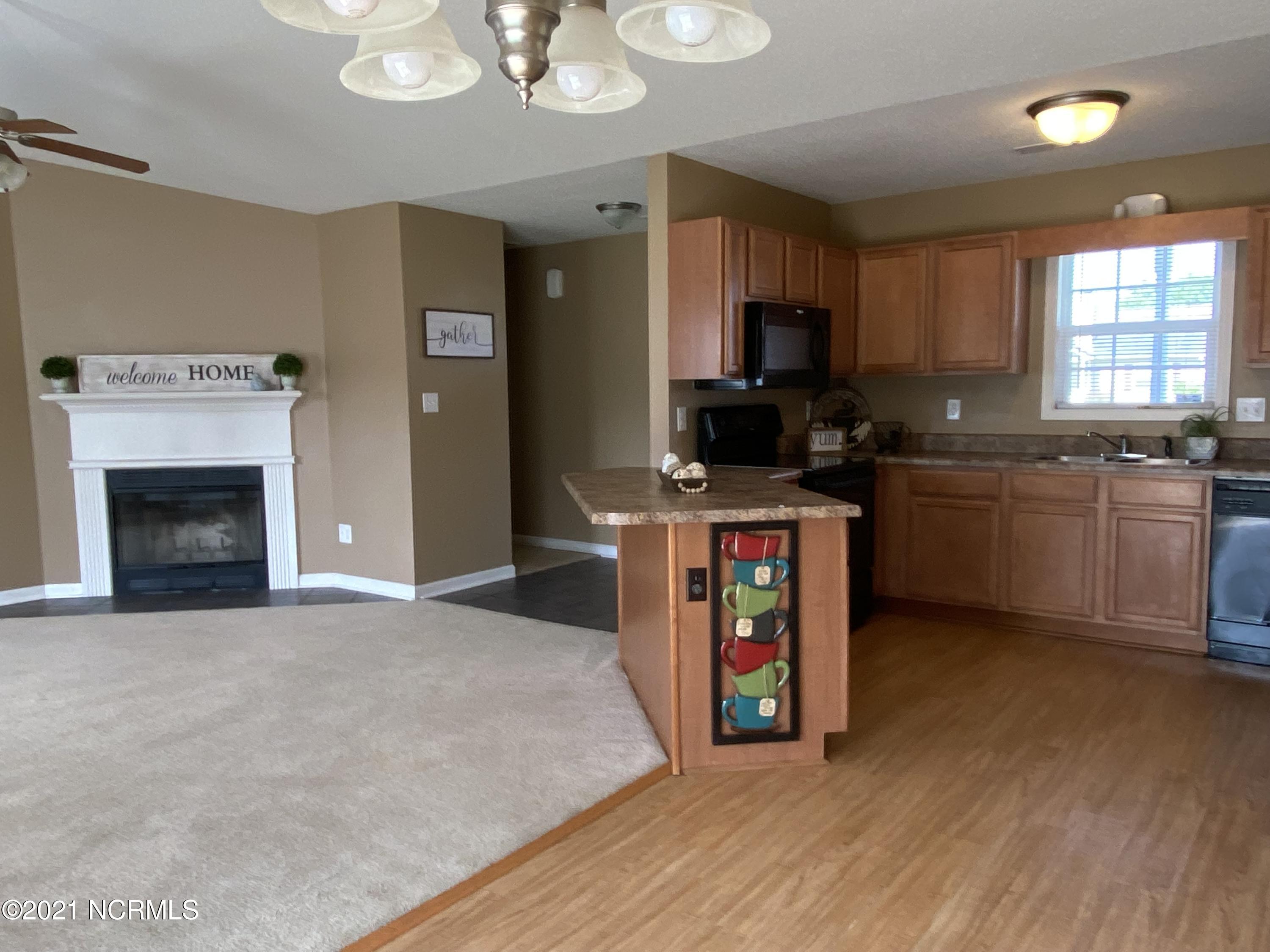 106 Gamble Way Hubert, NC 28539 - Photo 10 of 43 IMG_3005