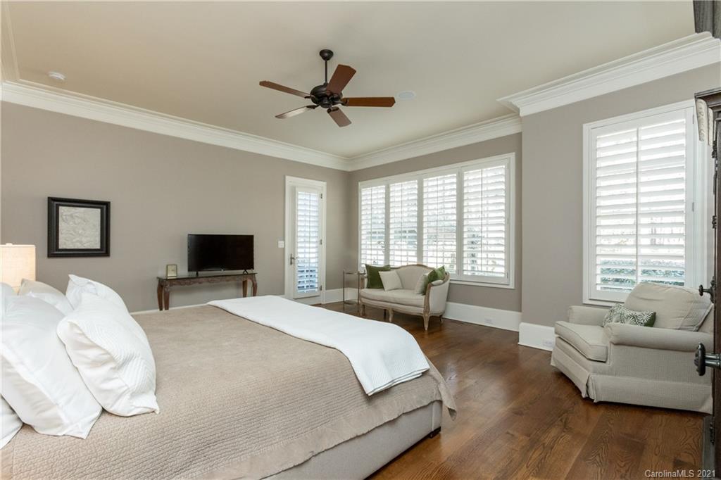 13324 Claysparrow Road Charlotte, NC 28278 - Photo 13 of 29 Gallery Image 13