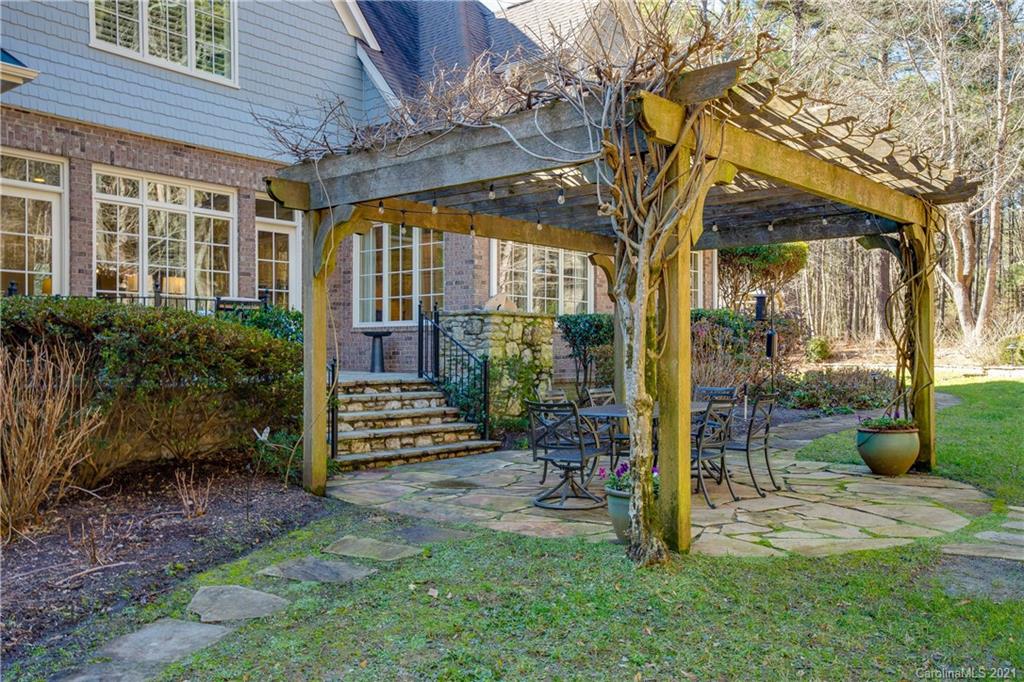 13324 Claysparrow Road Charlotte, NC 28278 - Photo 26 of 29 Gallery Image 26