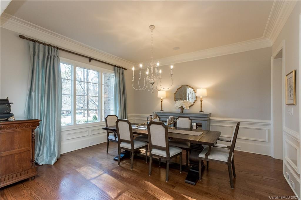13324 Claysparrow Road Charlotte, NC 28278 - Photo 6 of 29 Gallery Image 6