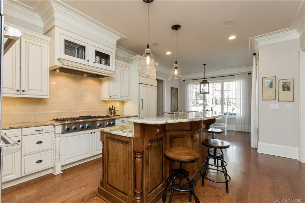 13324 Claysparrow Road Charlotte, NC 28278 - Photo 8 of 29 Gallery Image 8