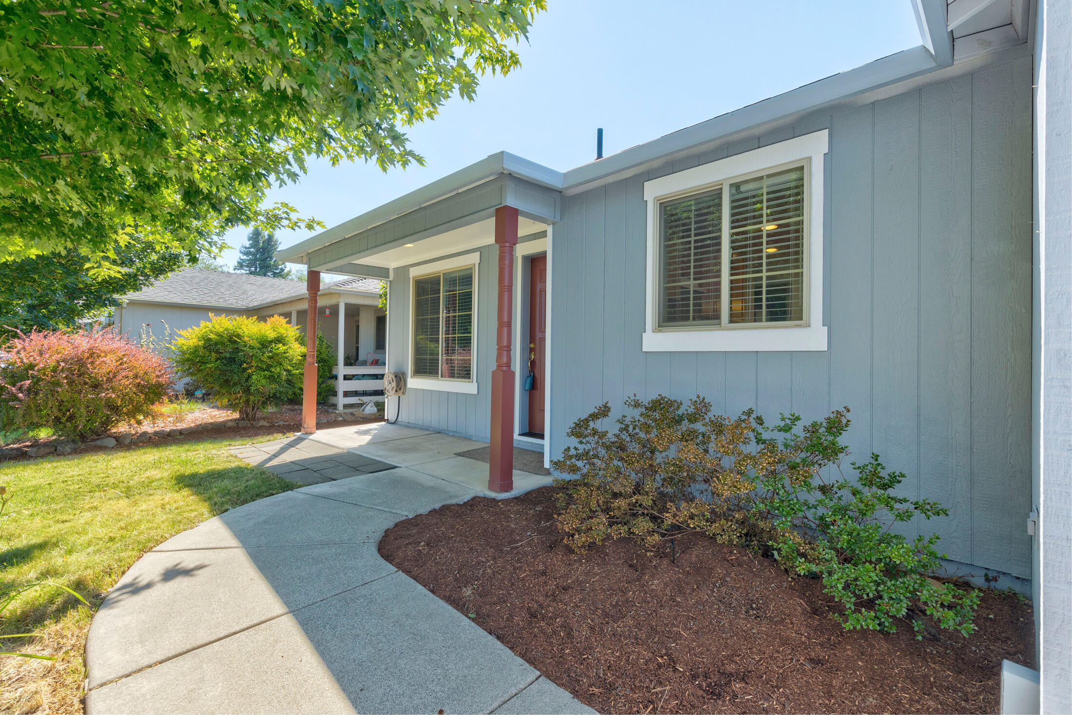668 Andrea Way Eagle Point, OR 97524 - Photo 6 of 26 0R1A1018_1_19_1_20_1_21_1_22_1