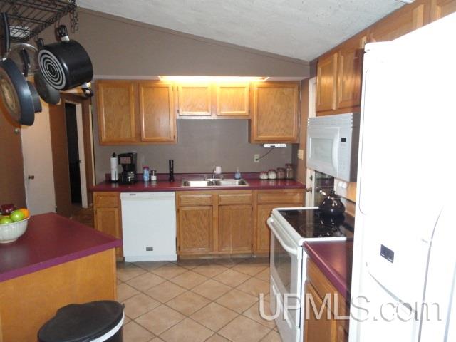 15867 Power Dam Road Lanse, MI 49946 - Photo 7 of 12