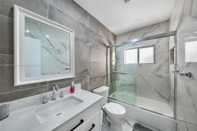 $629,000 | 2441 Alcazar Drive, Miramar, FL 33023