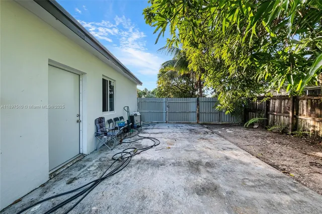 $629,000 | 2441 Alcazar Drive, Miramar, FL 33023