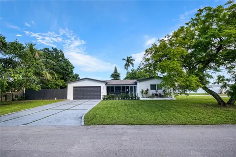 $629,000 | 2441 Alcazar Drive, Miramar, FL 33023