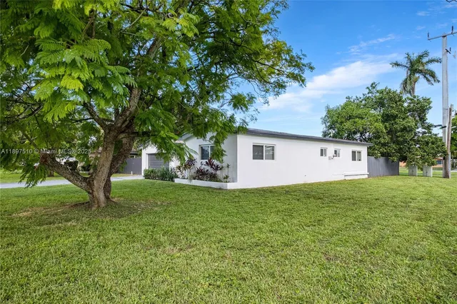 $629,000 | 2441 Alcazar Drive, Miramar, FL 33023