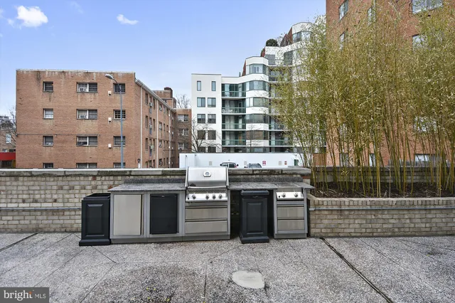 $3,000 | 950 25th Street Northwest, Unit 607N, Washington, DC 20037