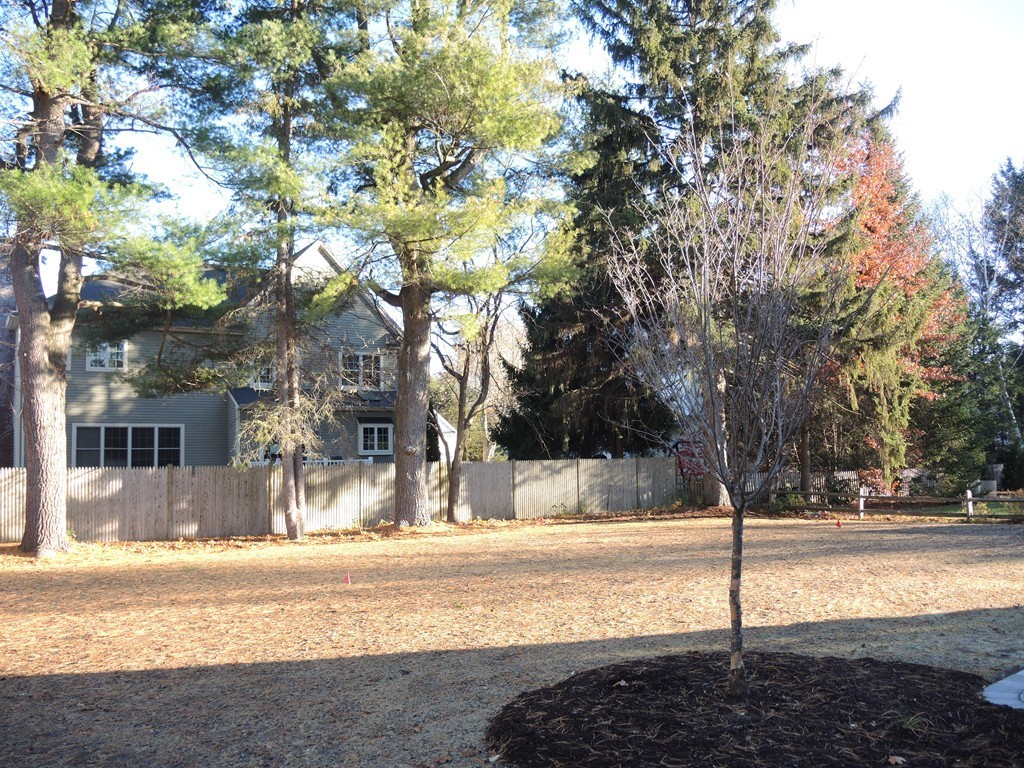 38 Mayflower Road Needham, MA 02492 - Photo 20 of 21