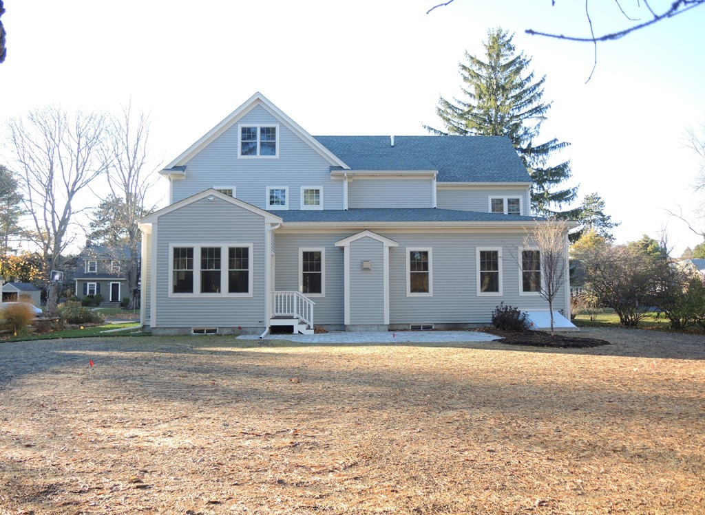 38 Mayflower Road Needham, MA 02492 - Photo 3 of 21