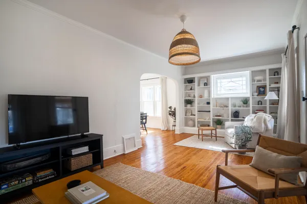 $1,200,000 | 410 North Shore Drive, South Haven, MI 49090