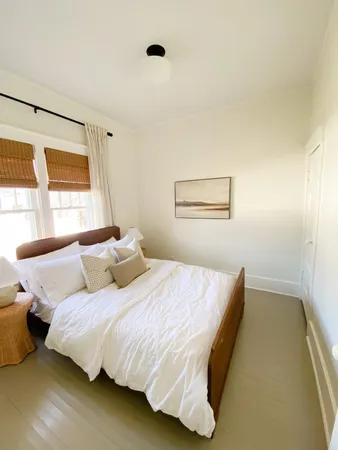 $1,200,000 | 410 North Shore Drive, South Haven, MI 49090