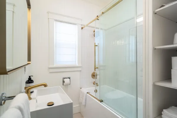 $1,200,000 | 410 North Shore Drive, South Haven, MI 49090