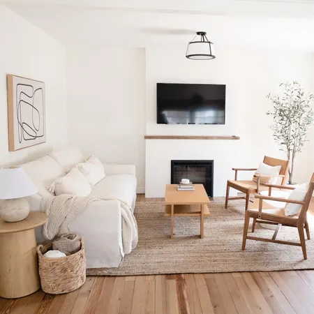 $1,200,000 | 410 North Shore Drive, South Haven, MI 49090