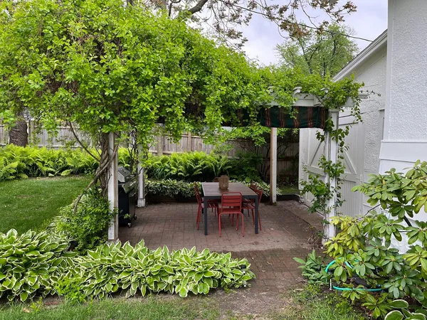 $1,200,000 | 410 North Shore Drive, South Haven, MI 49090