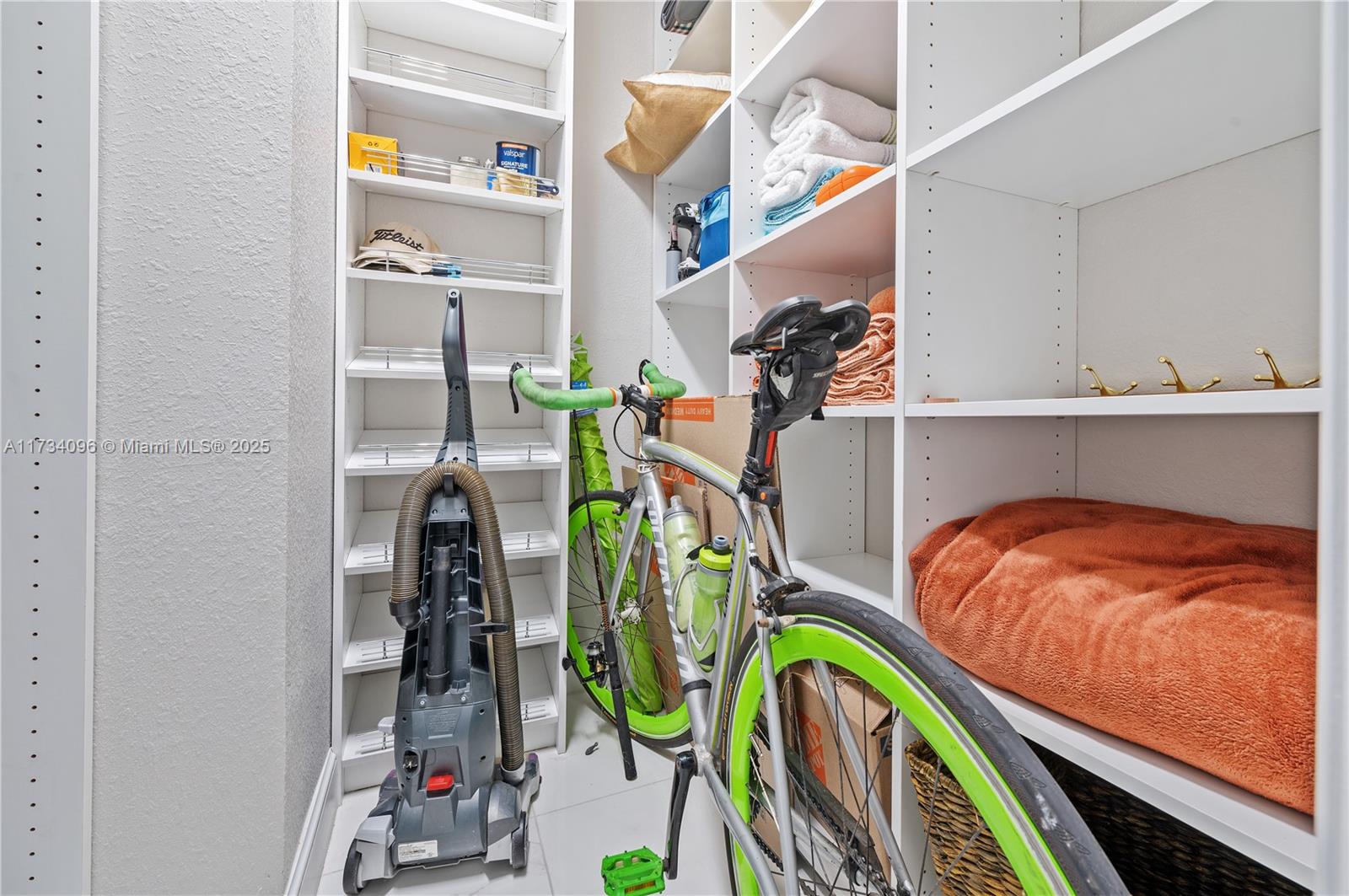 711 South Hollybrook Drive, Unit 109 Pembroke Pines, FL 33025 - Photo 23 of 32