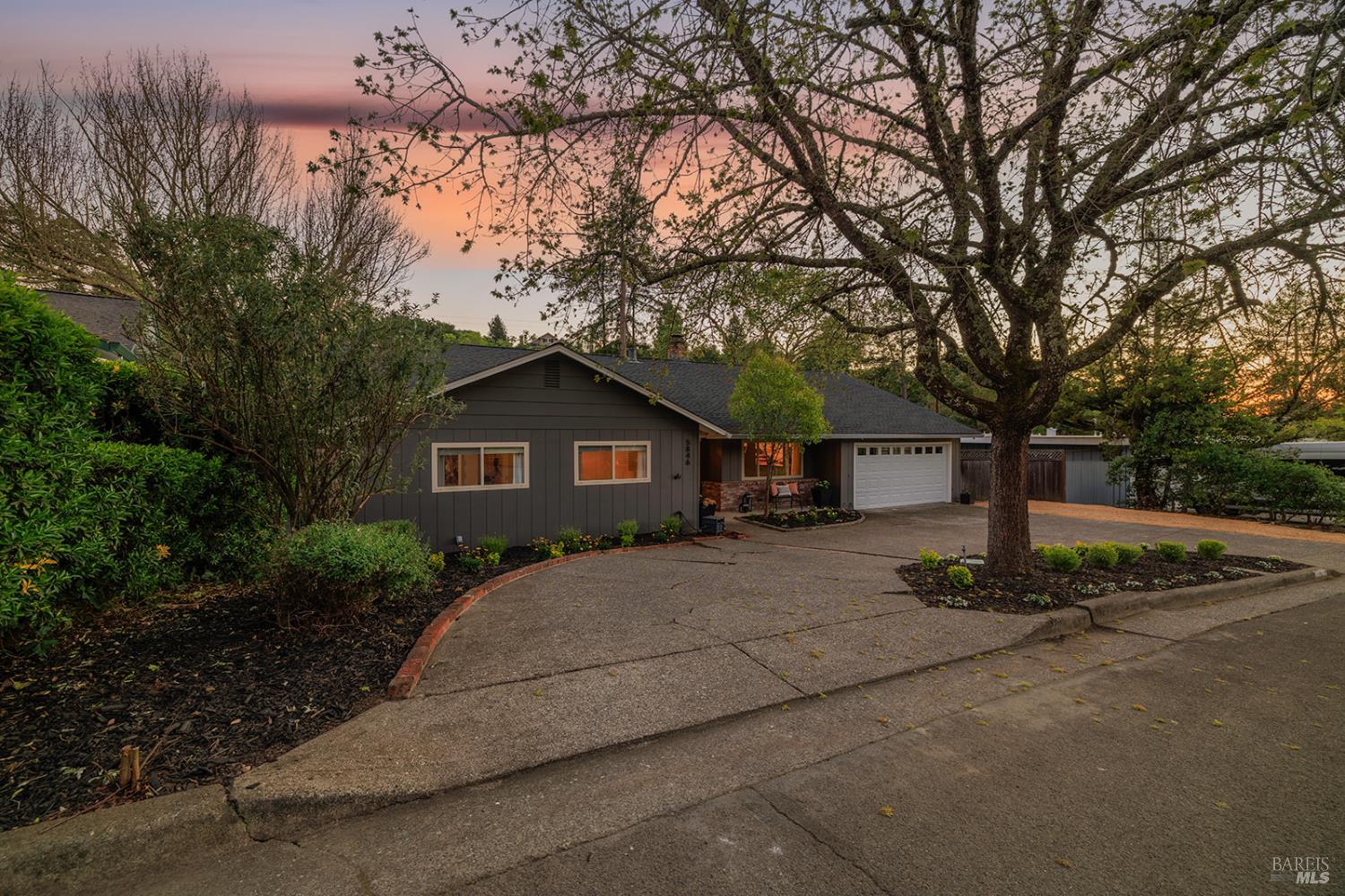 5846 Monte Verde Drive Santa Rosa, CA 95409 - Photo 3 of 69
