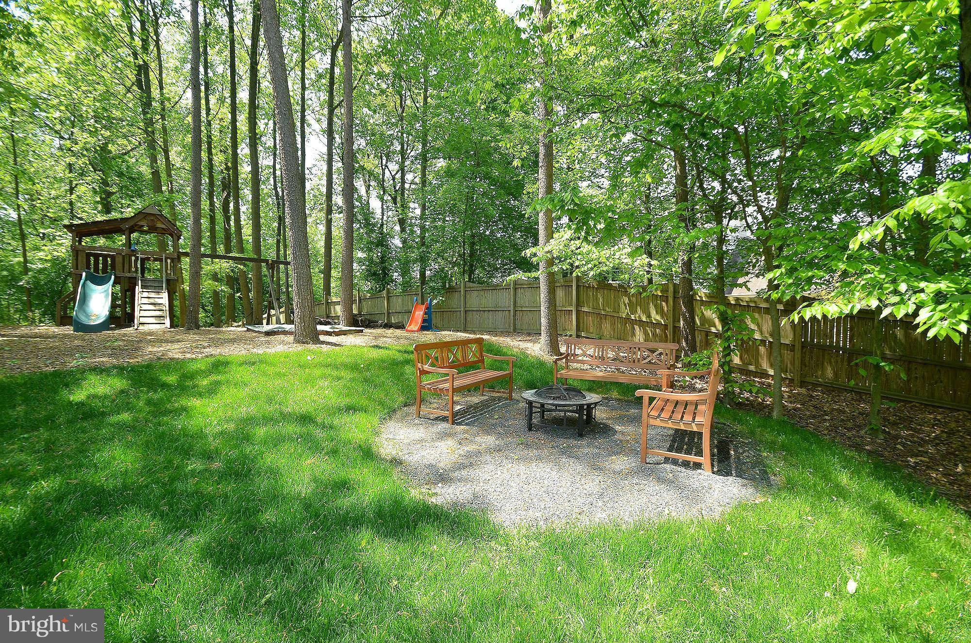 1764 Rochester Street Crofton, MD 21114 - Photo 27 of 29 Exterior (Rear)