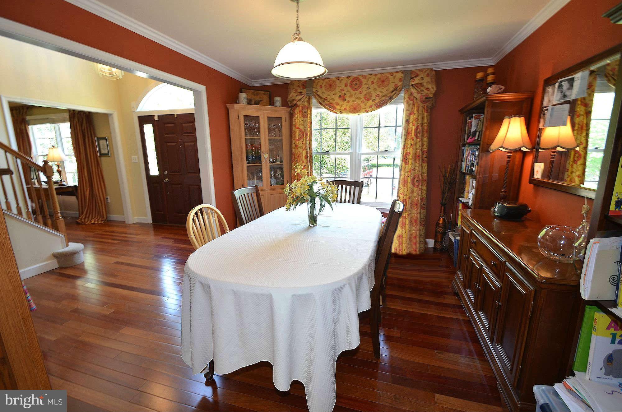 1764 Rochester Street Crofton, MD 21114 - Photo 5 of 29 Dining Room