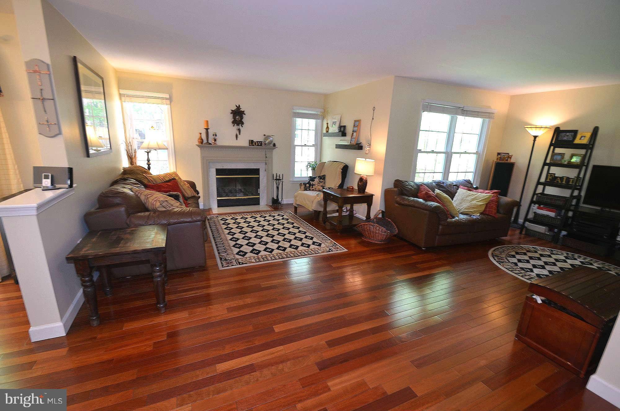 1764 Rochester Street Crofton, MD 21114 - Photo 8 of 29 Family Room