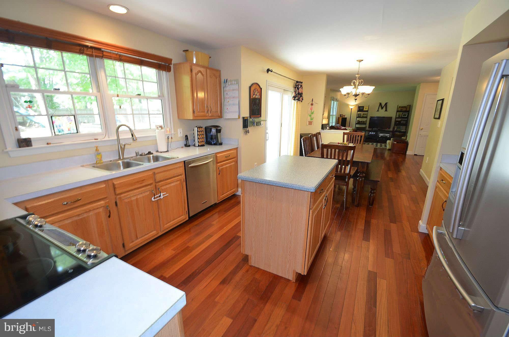 1764 Rochester Street Crofton, MD 21114 - Photo 10 of 29 Kitchen