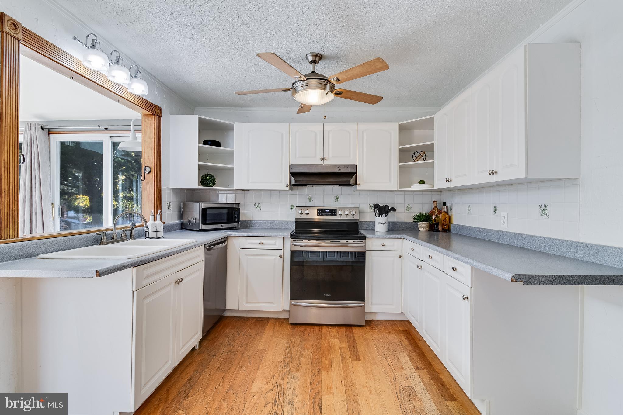 809 Hillside Avenue Edgewater, MD 21037 - Photo 20 of 45