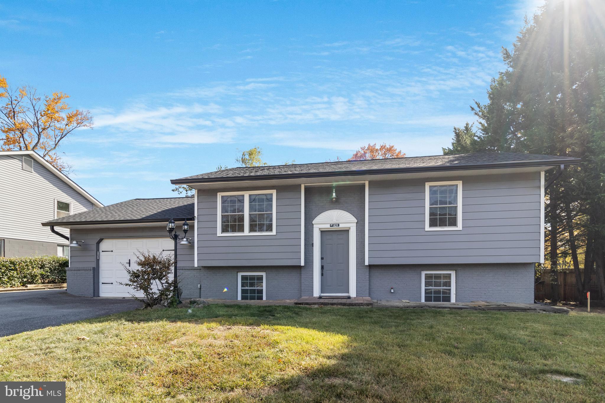 809 Hillside Avenue Edgewater, MD 21037 - Photo 3 of 45