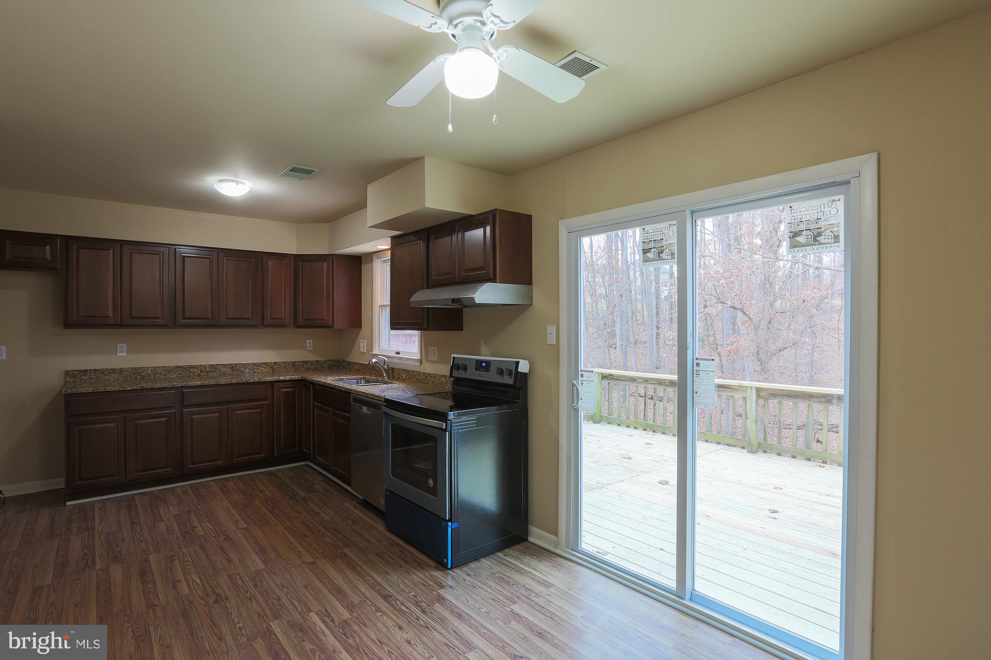 4830 Hawksbury Road Baltimore, MD 21208 - Photo 12 of 30 Kitchen