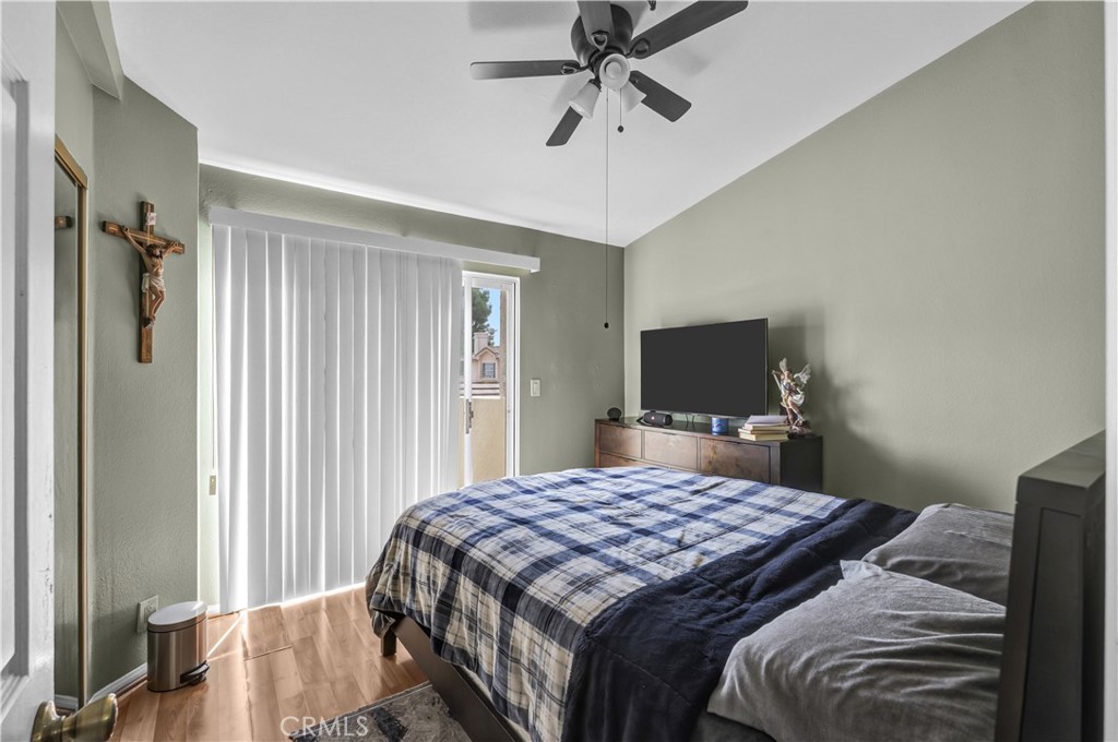 16825 Passage Paramount, CA 90723 - Photo 20 of 28