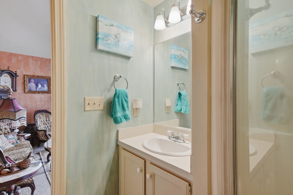 60 Rantoul Street, Unit 708N Beverly, MA 01915 - Photo 18 of 32 Gallery Image 18