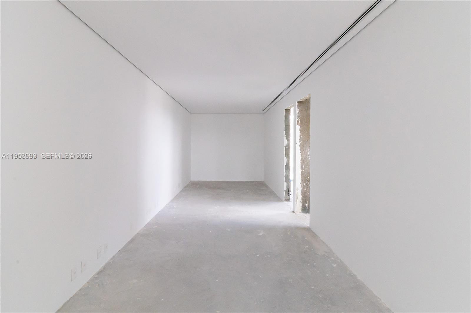 303 R. Lopes Neto, Unit 21/22 undefined, SP 04538-081 - Photo 11 of 50