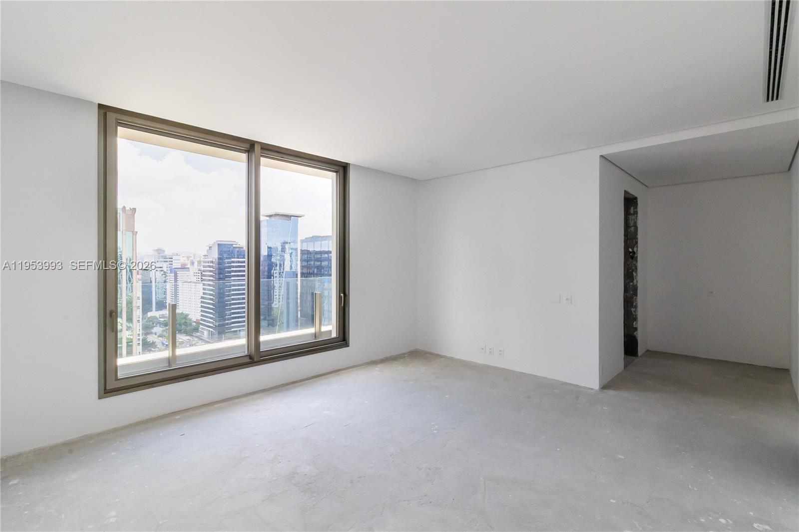 303 R. Lopes Neto, Unit 21/22 undefined, SP 04538-081 - Photo 13 of 50