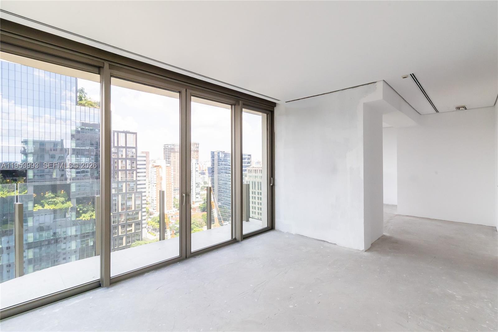 303 R. Lopes Neto, Unit 21/22 undefined, SP 04538-081 - Photo 34 of 50