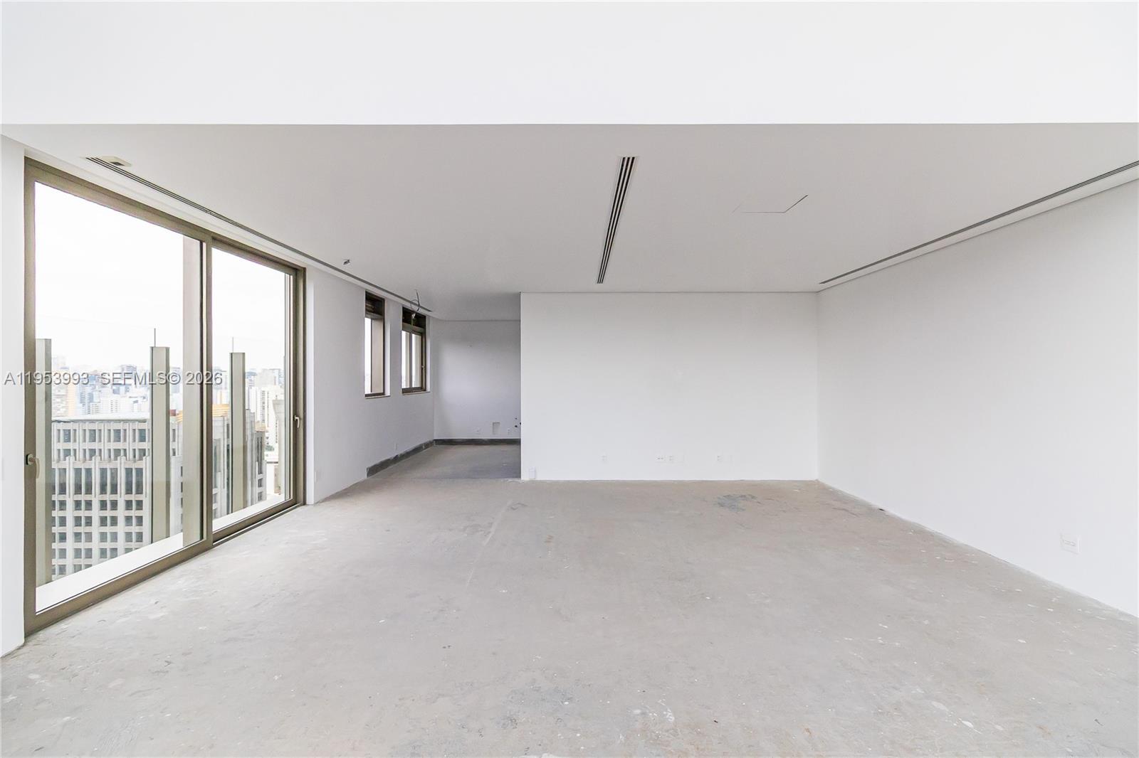 303 R. Lopes Neto, Unit 21/22 undefined, SP 04538-081 - Photo 4 of 50