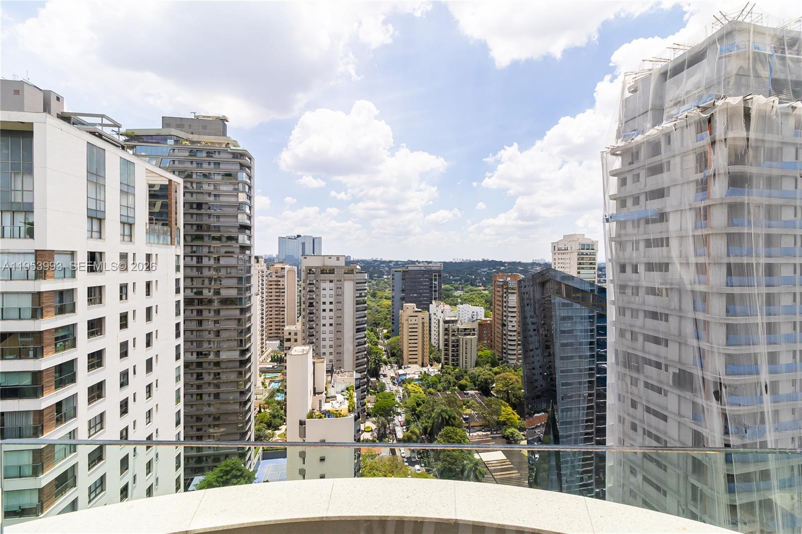 303 R. Lopes Neto, Unit 21/22 undefined, SP 04538-081 - Photo 44 of 50