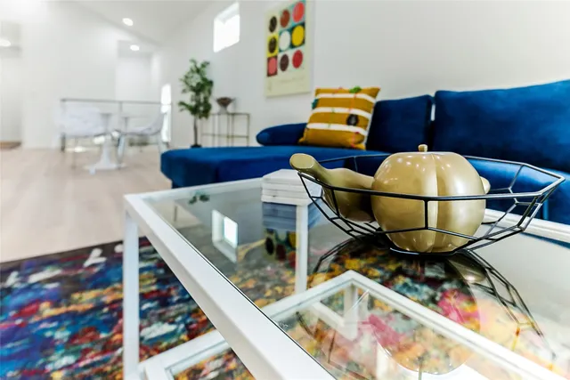 $7,000 | 4303 Chester Street, Houston, TX 77007