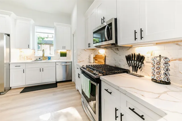 $7,000 | 4303 Chester Street, Houston, TX 77007