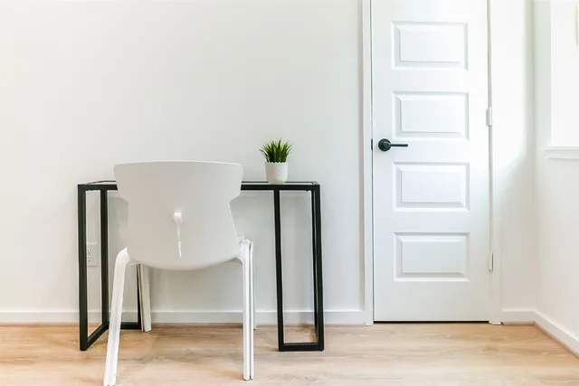 $7,000 | 4303 Chester Street, Houston, TX 77007