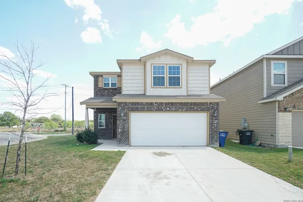 $1,800 | 317 Autumn Blaze, New Braunfels, TX 78130