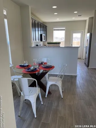 $1,995 | 317 Autumn Blaze, New Braunfels, TX 78130