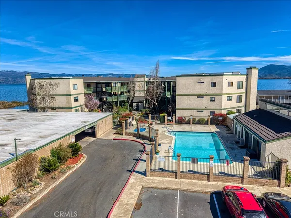 $199,900 | 10 Royale Avenue, Lakeport, CA 95453