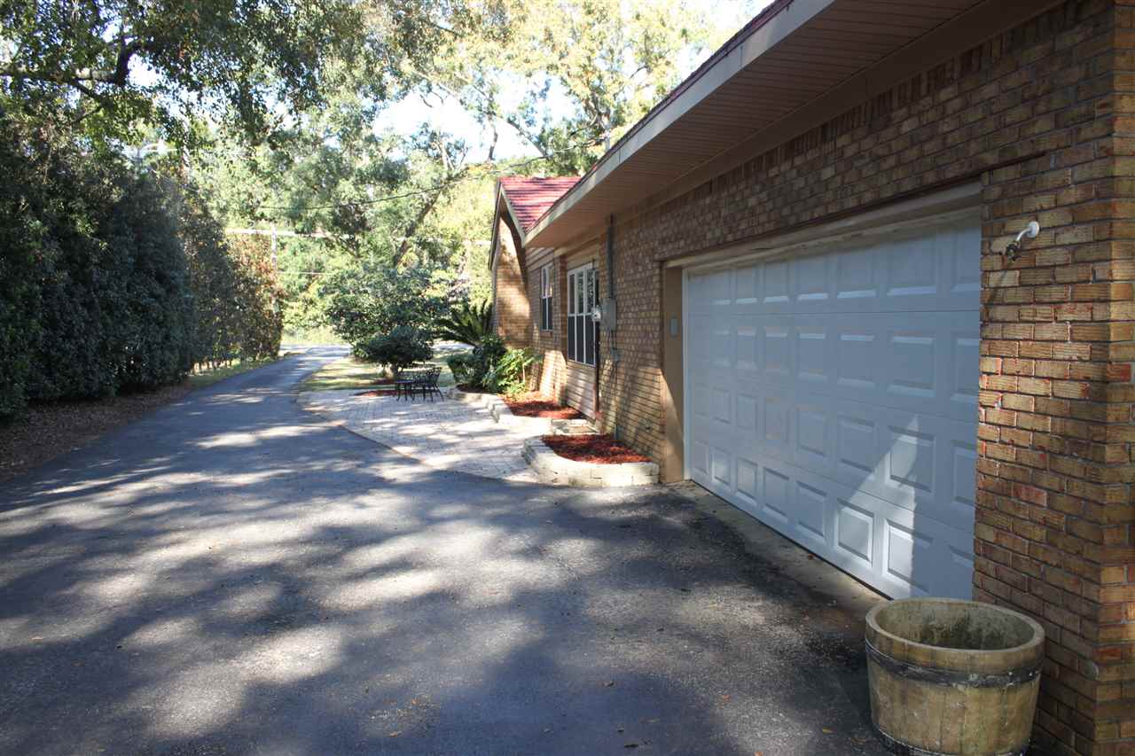 23148 Miflin Road Foley, AL 36535 - Photo 4 of 34