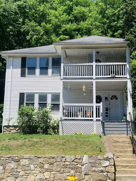 409 Worcester Street Southbridge, MA 01550 - Photo 1 of 27