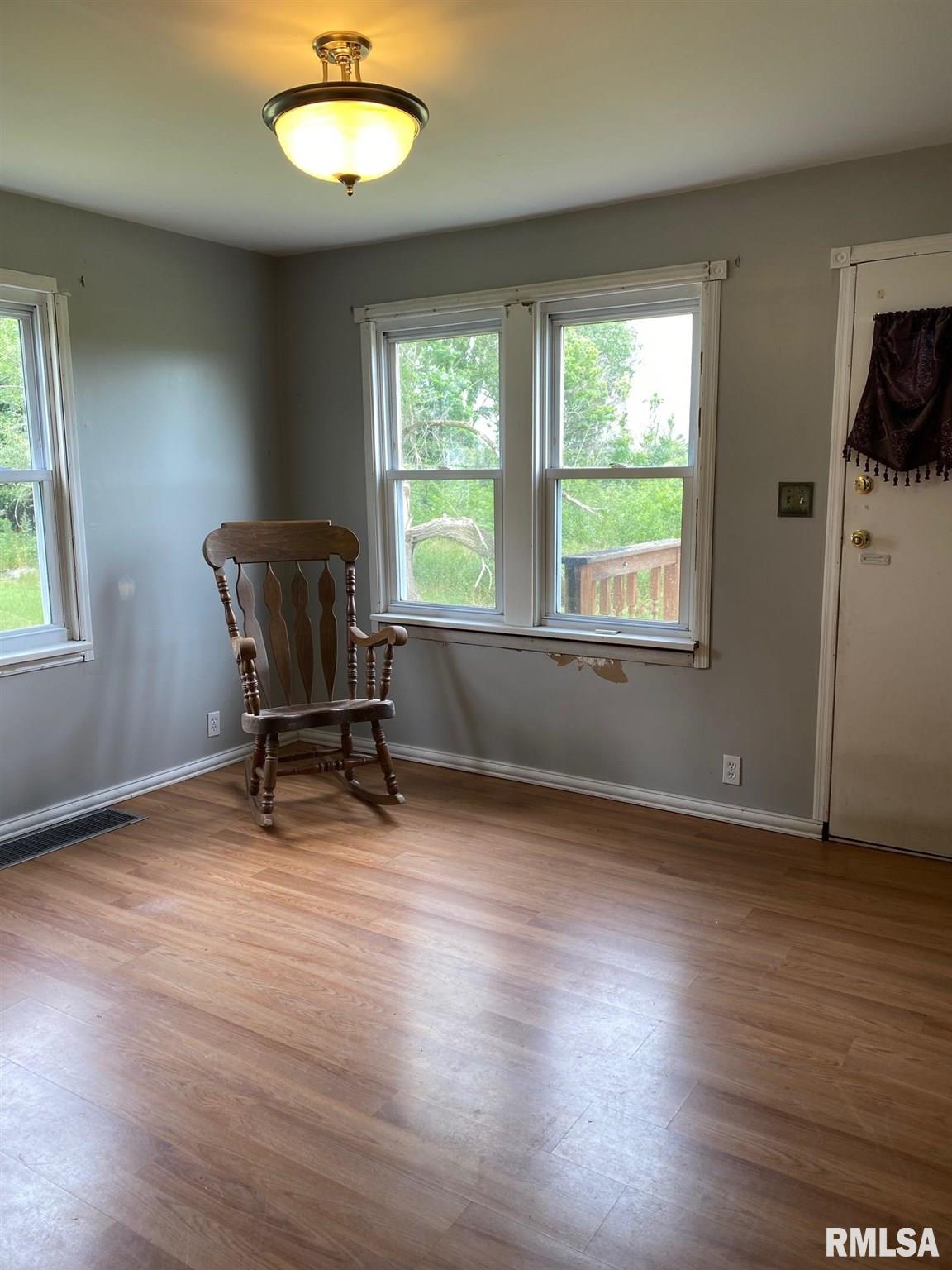 18930 16th Street Fulton, IL 61252 - Photo 5 of 5