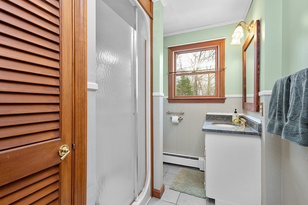 7 Neck Hill Road Mendon, MA 01756 - Photo 20 of 42
