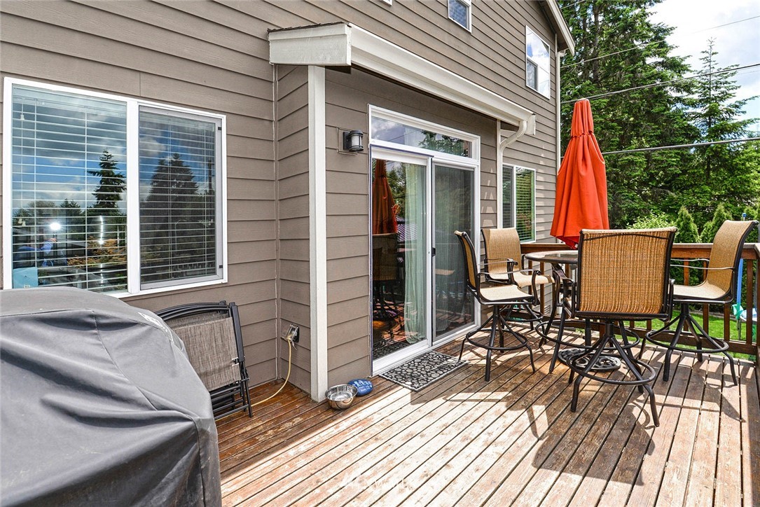 521 218th Street Southwest Bothell, WA 98021 - Photo 19 of 25