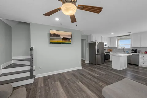 $430,000 | 4523 Palm Street, Freeport, TX 77541