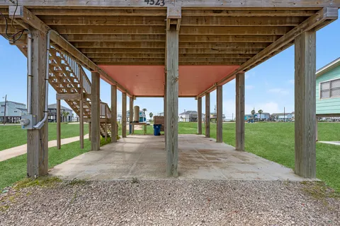 $430,000 | 4523 Palm Street, Freeport, TX 77541