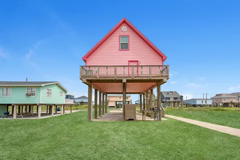 $430,000 | 4523 Palm Street, Freeport, TX 77541