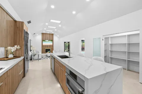 $2,295,000 | 7571 Estrella Circle, Boca Raton, FL 33433